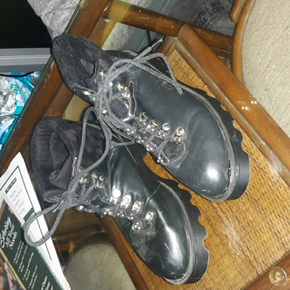 NYLA Boots Size 6